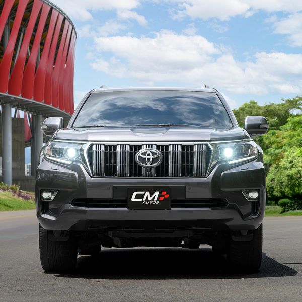 Toyota prado VX - imagen secundaria 1