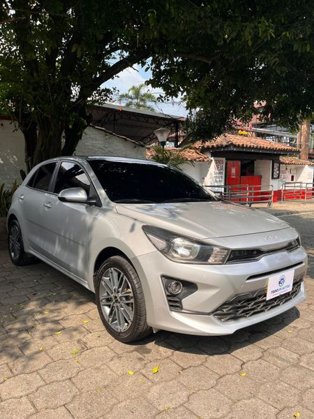 Kia Río Vibrant HB - imagen secundaria 1