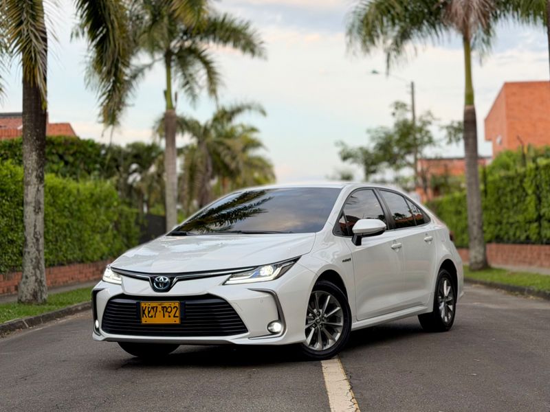 Toyota Corolla Híbrido 2022