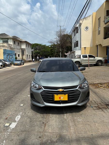 Chevrolet Onix LT 2025 Automático - imagen secundaria 1