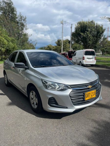 Chevrolet Onix 2021 - imagen 1