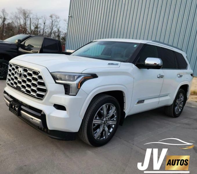 Toyota Sequoia Capstone 2026 - imagen secundaria 2