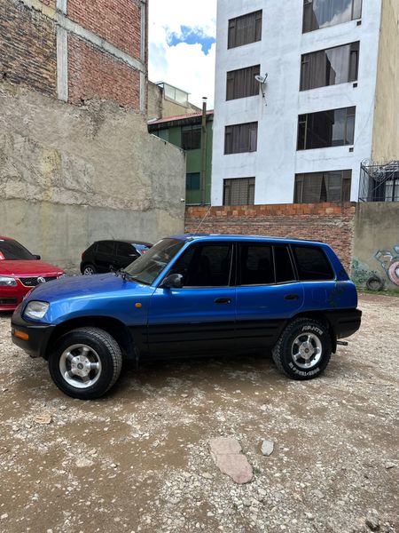 TOYOTA RAV4 1997 - imagen secundaria 1
