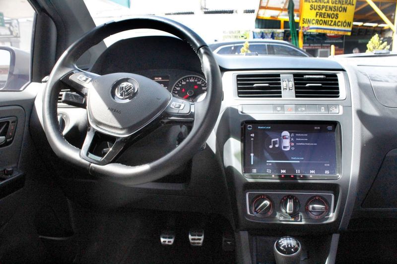 Volkswagen Cross Fox 2018 - imagen secundaria 2