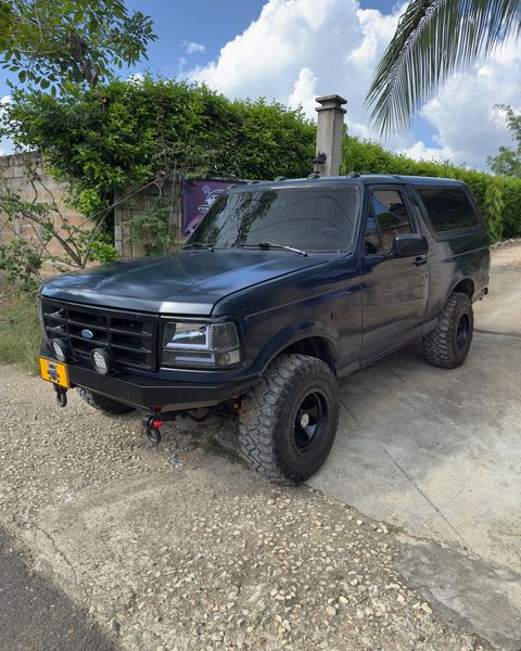 FORD BRONCO TURBO DIÉSEL - imagen secundaria 2