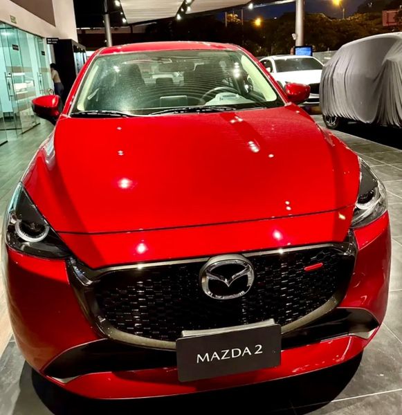 Mazda 2 Sedán Grand Touring Modelo 2026 y Modelo 2027 - imagen 1