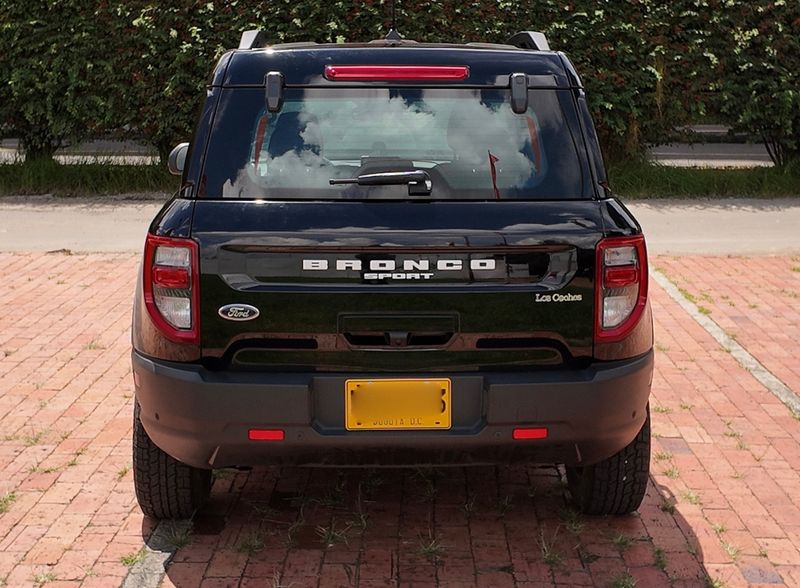Ford Bronco SPORT Ecoobost Wildatrck 4x4 - imagen secundaria 2