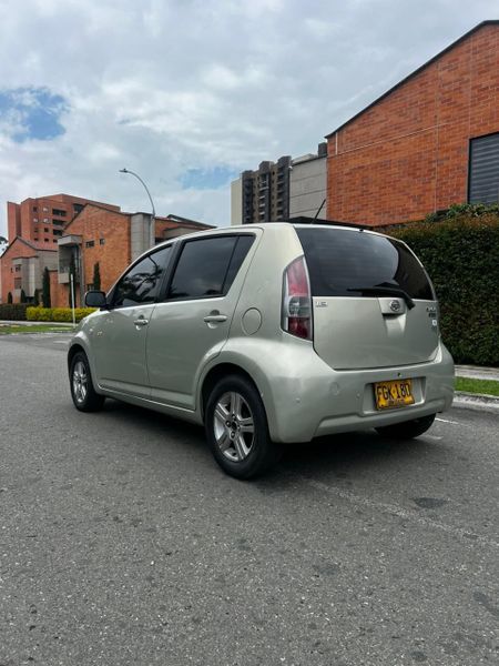 Dahiatsu sirion AT. 1.3 2008 - imagen secundaria 2