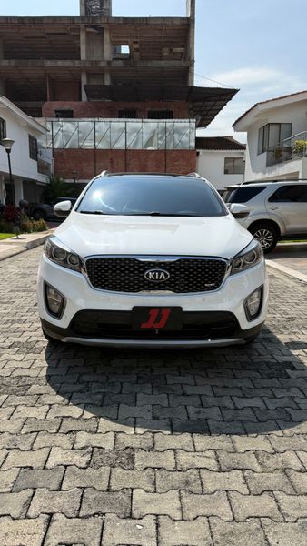 Kia Sorento Trust 2016 - imagen secundaria 2