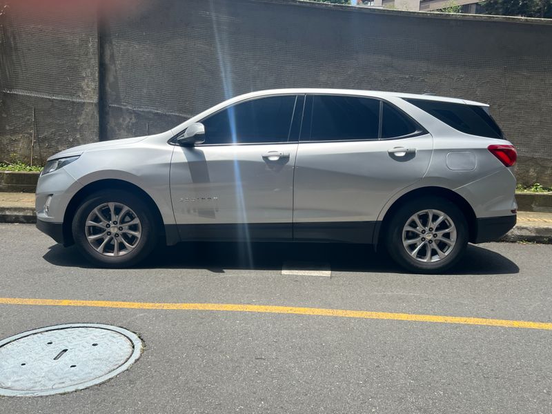 Chevrolet Equinox LS 2018 - imagen secundaria 1