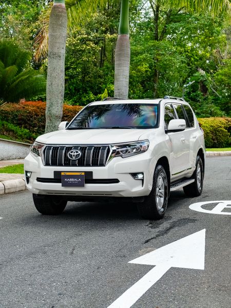 Toyota Prado TXL - imagen secundaria 2