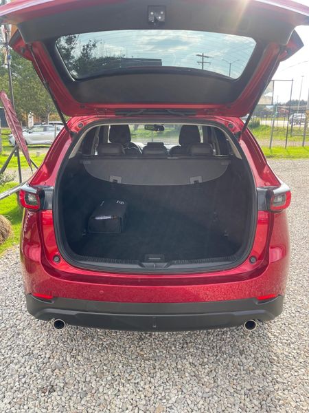 Mazda CX-5 Grand Touring - imagen secundaria 2