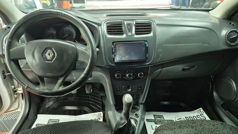 Renault Logan 2016 - imagen secundaria 2