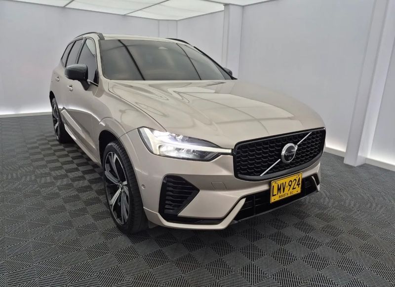 Volvo XC60 T8 Ultimate Recharge - imagen secundaria 1