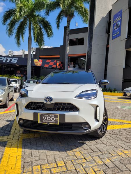 Toyota Yaris Cross - imagen secundaria 2