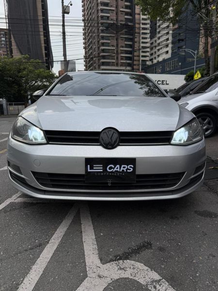 Volkswagen Golf Comfortline 2015 - imagen secundaria 1