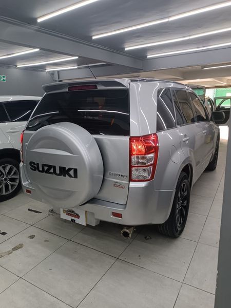 Suzuki Grand vitara 2014 - imagen secundaria 2