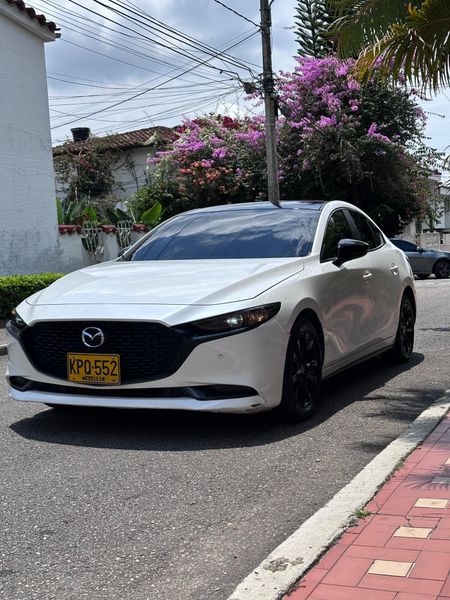 Mazda 3 Touring 2022 - imagen secundaria 2