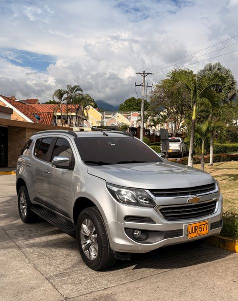 Chevrolet Trail Blazer Premier LTZ