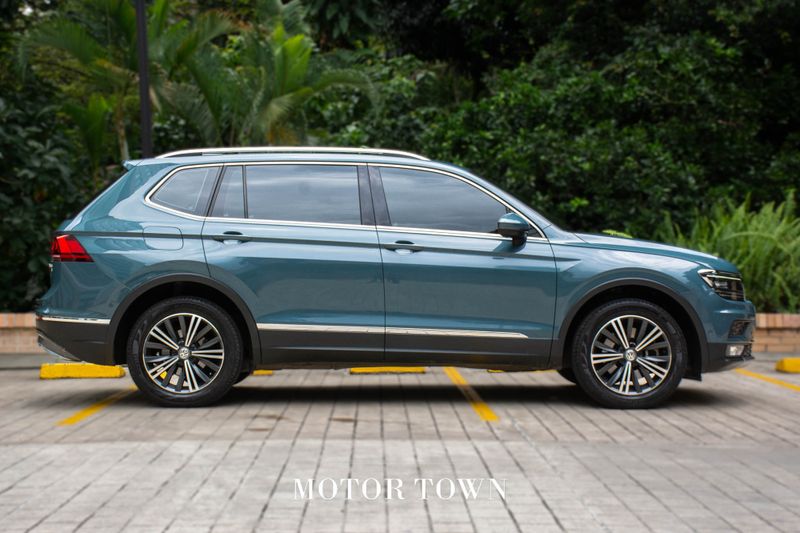 Volkswagen Tiguan Highline 2.0 TSI 2020 - imagen secundaria 1