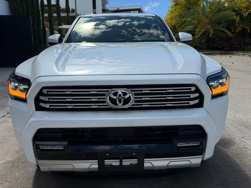Toyota 4Runner Limited Híbrida 2026 - imagen secundaria 2