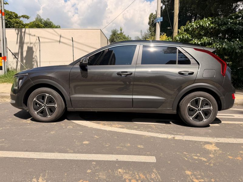 KIA NIRO HIBRIDO 1.6 HEV DESIRE 2026 - imagen secundaria 2