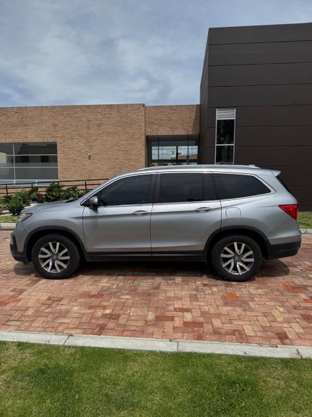 HONDA PILOT EX-L 2019 - imagen secundaria 2