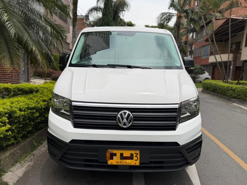 Volkswagen Crafter Techo alto 2.0 Diesel Mecánica - imagen secundaria 1