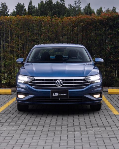 Volkswagen Jetta Comfortline 2019 - imagen secundaria 1