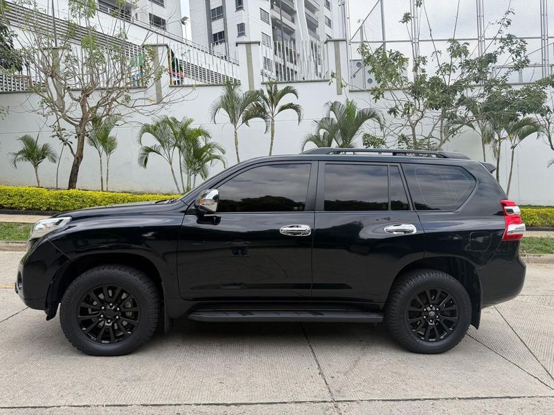 Toyota Prado Txl Diesel  2015 - imagen secundaria 2