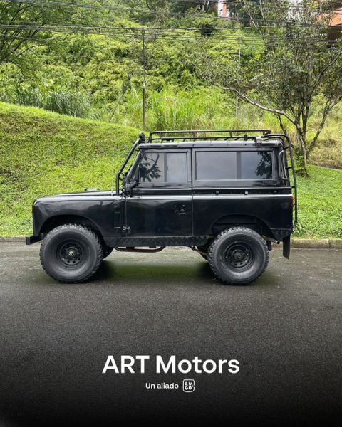 Land Rover Santana 1972 Cabinado 2.3 Mecánico - imagen secundaria 1