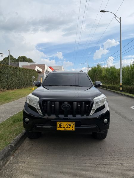 Toyota Prado Tx diesel 2011 - imagen secundaria 1