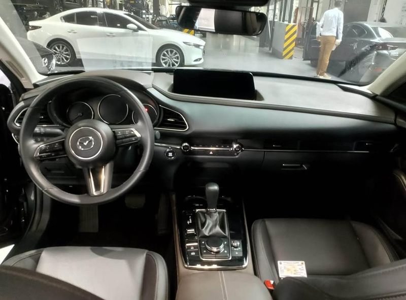 Mazda CX-30 Grand Touring LX 2026 - imagen secundaria 2