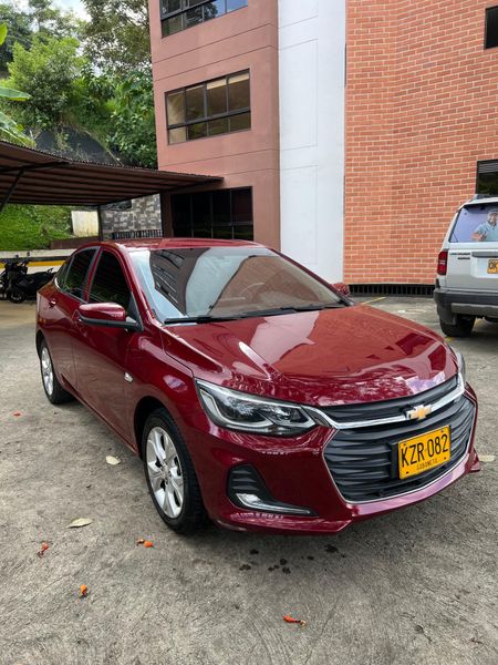 Chevrolet Ónix Premier - imagen 1