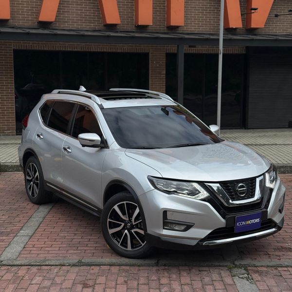 Nissan X-Trail Exclusive 2022 - imagen secundaria 2
