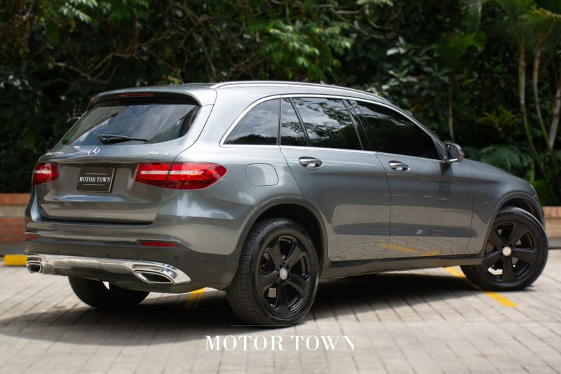 MERCEDES BENZ GLC220D 4MATIC 2016 - imagen secundaria 2