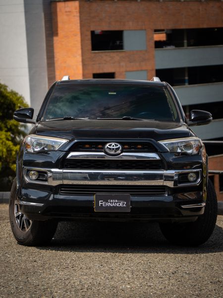 Toyota 4runner Limited 2017 - imagen secundaria 1