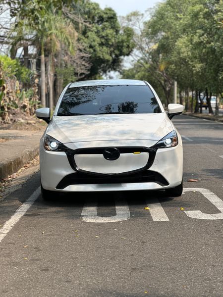 MAZDA 2 TOURING AUTOMÁTICO 2025 - imagen secundaria 1
