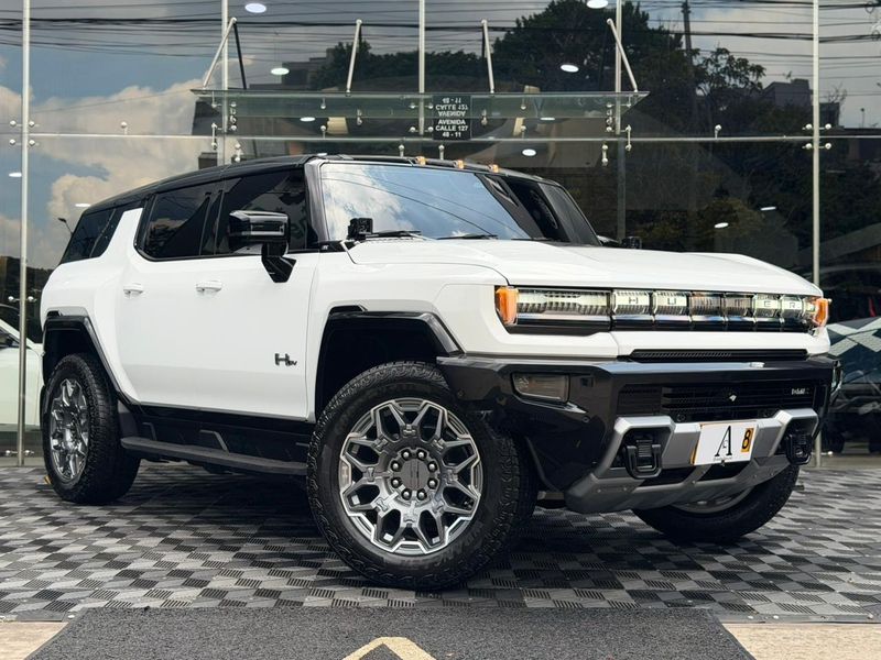 GMC HUMMER EV SUV 3X - imagen secundaria 2