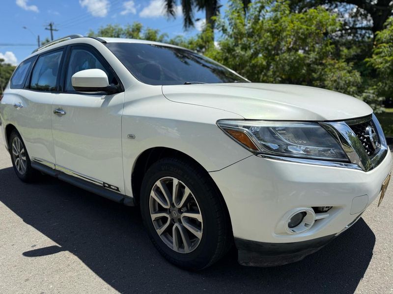 Nissan PATHFINDER Blindada - imagen secundaria 1