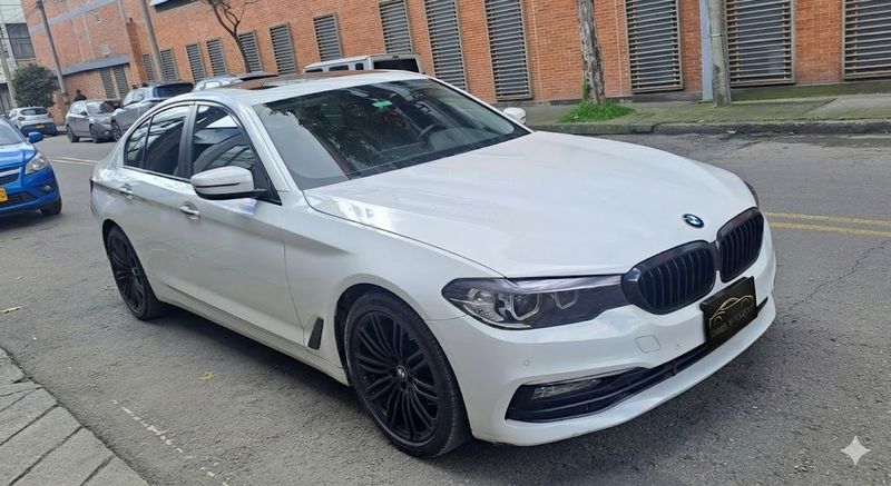 BMW 520i G30 2018 - imagen secundaria 1