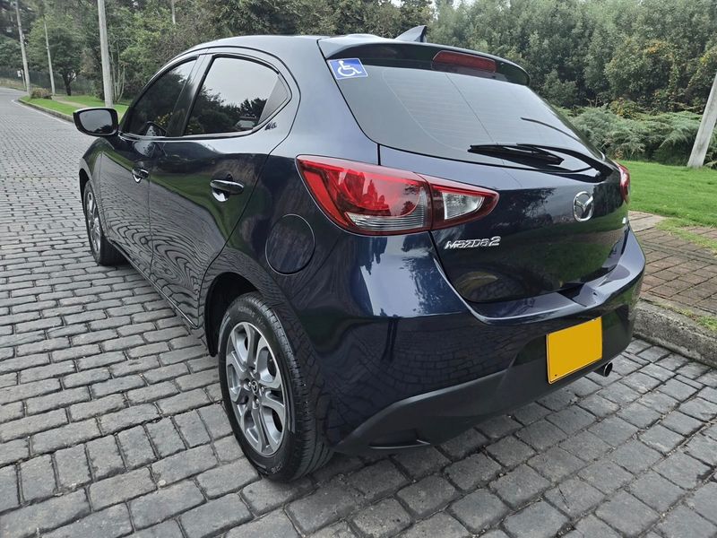 Mazda 2 Sport Grand Touring LX - imagen secundaria 2