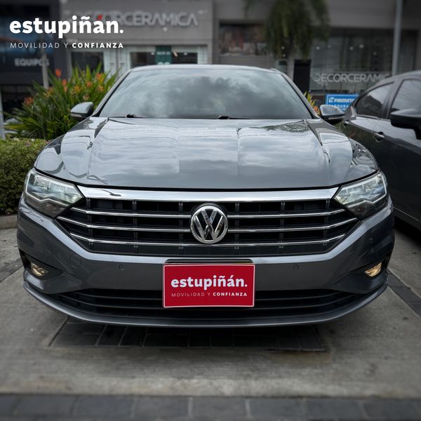VOLKSWAGEN JETTA TSI HIGHLINE - 2020 - imagen secundaria 1