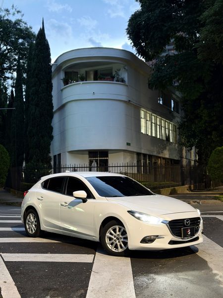 Mazda 3 2.0 Hatchback 2018 - imagen secundaria 1