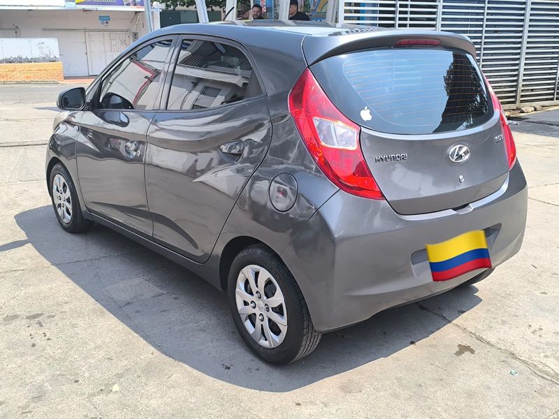 Hyundai eon 2016 - imagen secundaria 2
