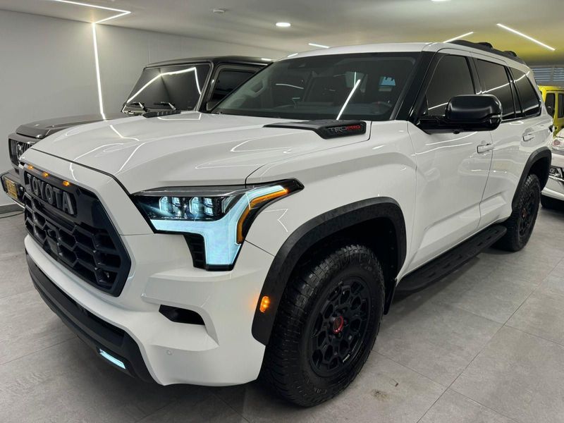 Toyota Sequioa TRD PRO HÍBRIDA 2026 - imagen secundaria 1