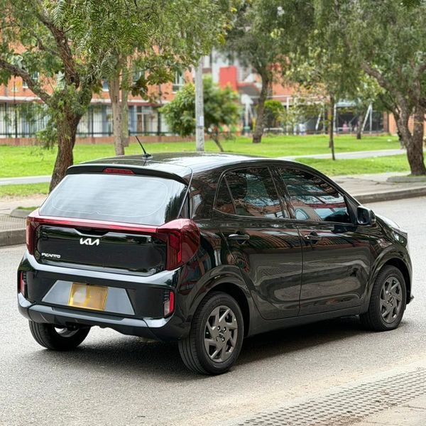 KIA PICANTO ZENITH - imagen secundaria 1