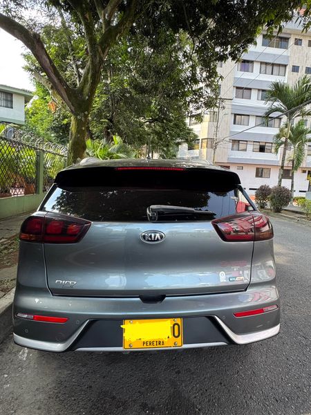 Kia niro zenith 2019 - imagen secundaria 2