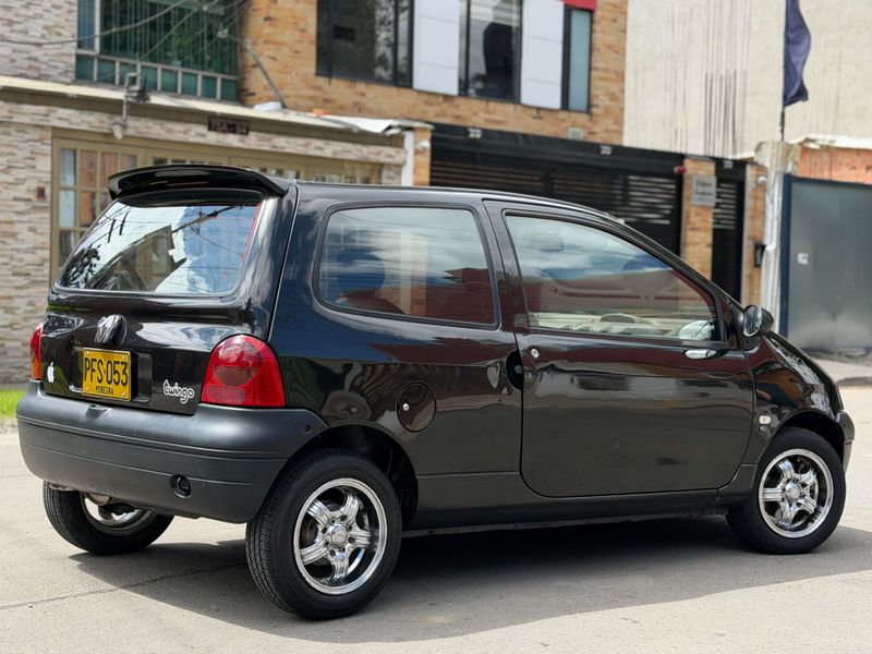 Renault Twingo Access 2011 Segundo Dueno - imagen secundaria 2