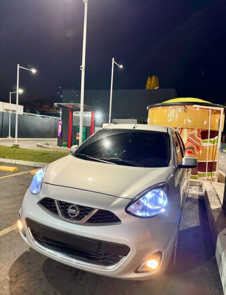 Nissan March Advance - imagen 1